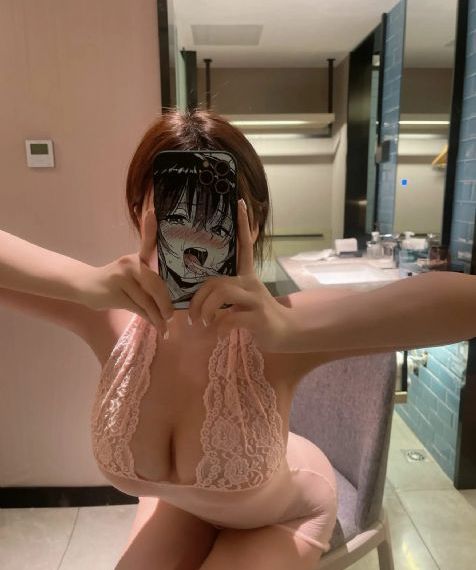 小蜜桃的春潮2