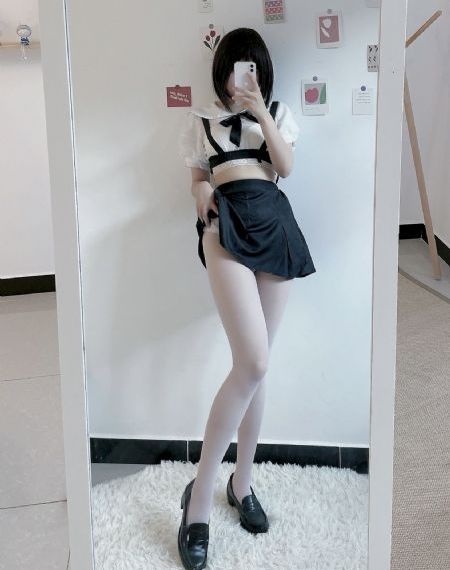 《黑帮大佬和我的365日》