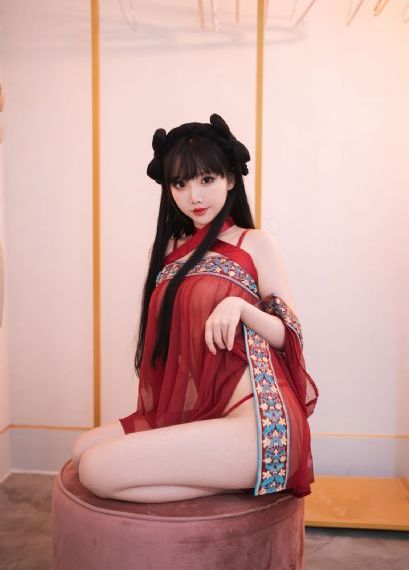 秋霞视频在线播放